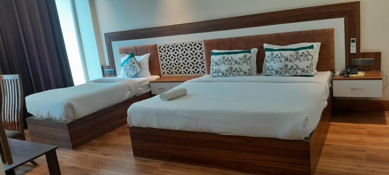 Hotel White House 350 Mtr From Golden Temple 阿姆利则 外观 照片