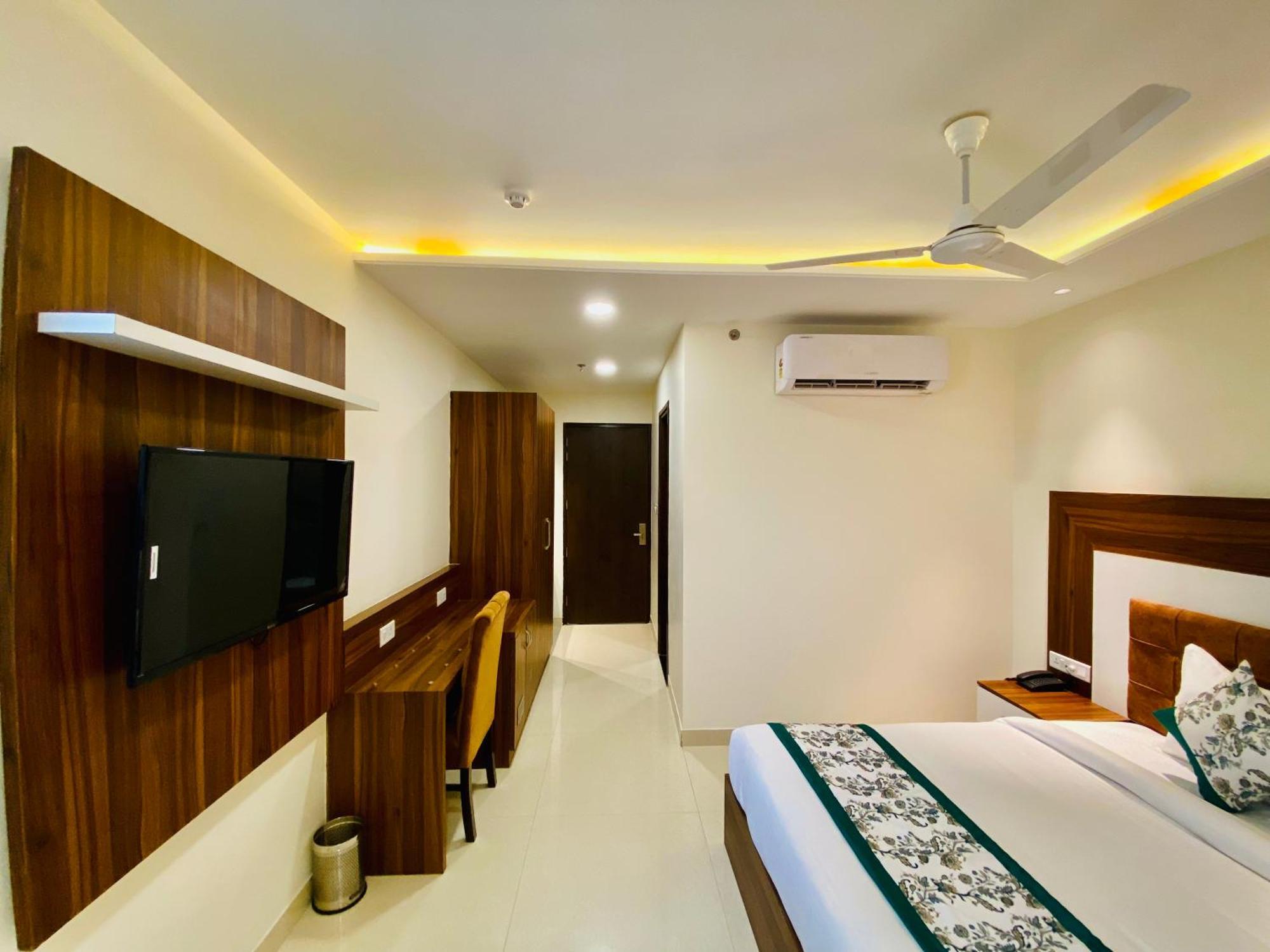 Hotel White House 350 Mtr From Golden Temple 阿姆利则 外观 照片