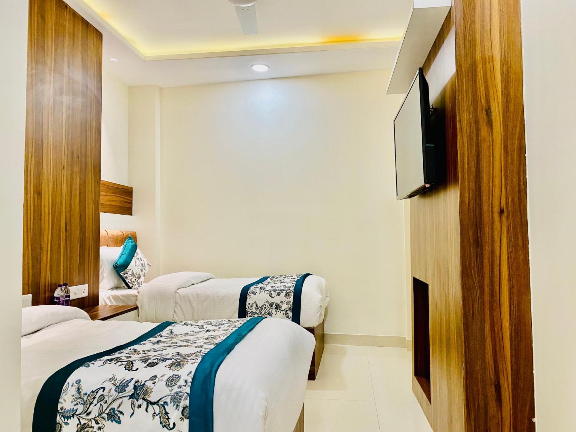 Hotel White House 350 Mtr From Golden Temple 阿姆利则 外观 照片
