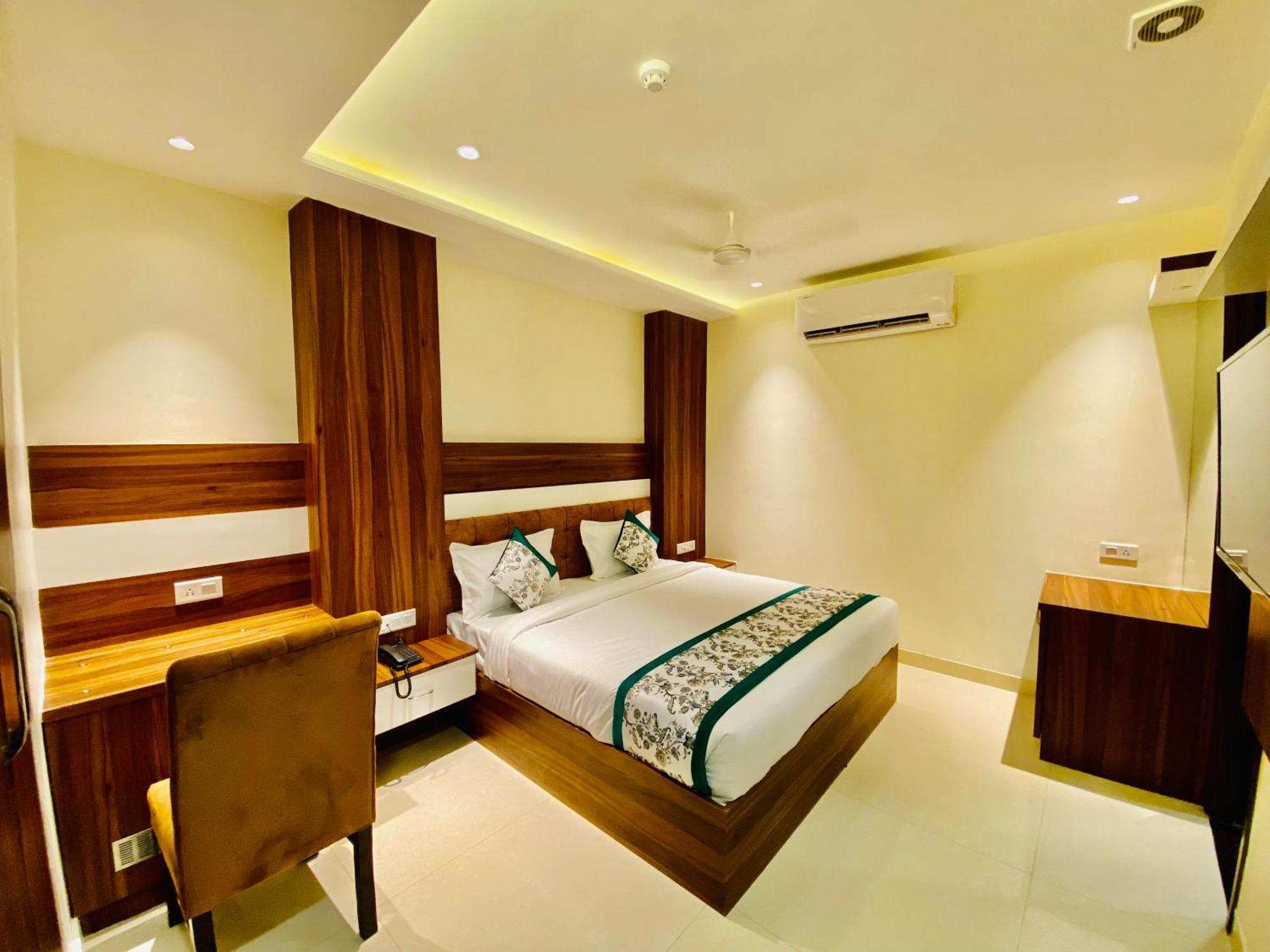 Hotel White House 350 Mtr From Golden Temple 阿姆利则 外观 照片
